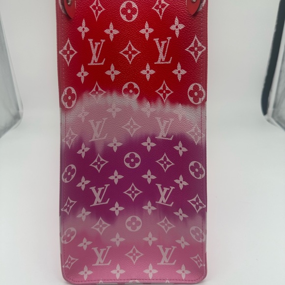 Louis Vuitton On the Go Red excellent used condition!!! - Picture 4 of 14